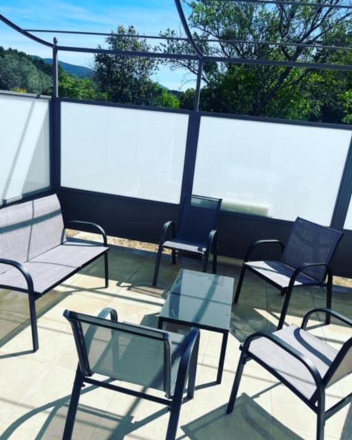 Les Jardins De La Graviere A 5 Mn De Lourmarin Avec Piscine Privee Villa